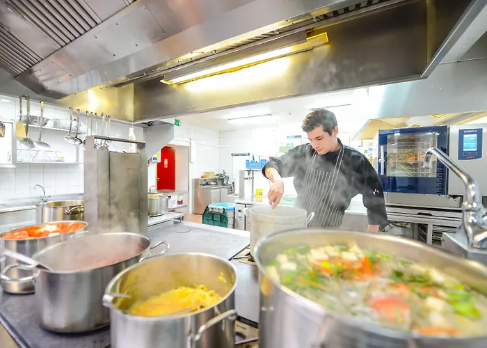 Munten Ξενοδοχείο 4*